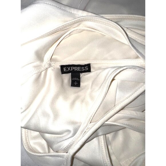 Express White Halter Tank Top With Pleated Front & Back Keyhole Detail - Lightwe - Picture 2 of 6